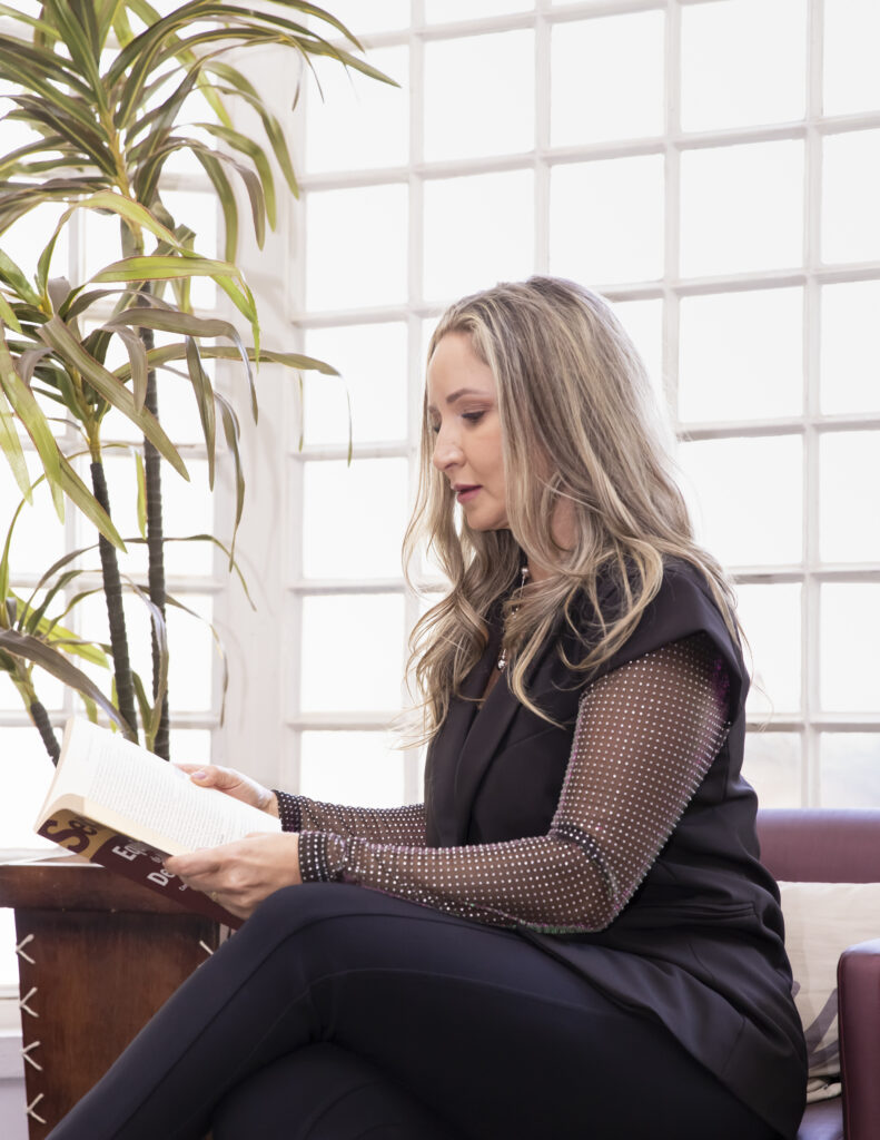 Regiane Silva - Biomédica Esteta